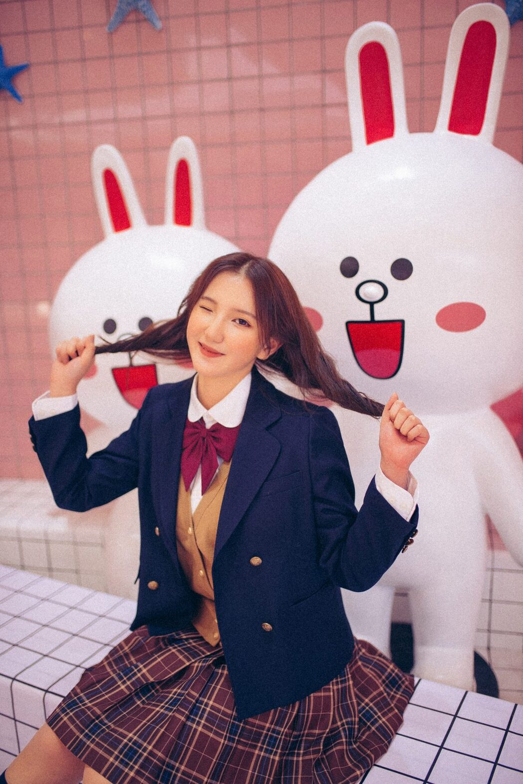YiTuYu艺图语 Vol.5658 Roem