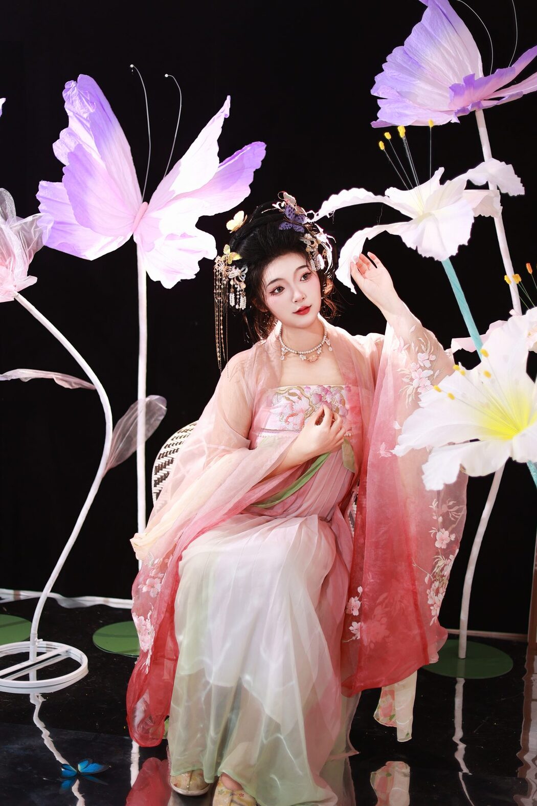 YiTuYu艺图语 Vol.5575 KaiLin Jiang