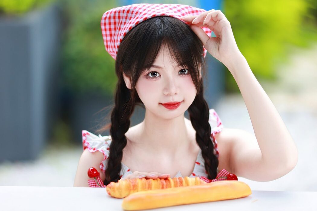 YiTuYu艺图语 Vol.5568 Mu Yan Se Cc