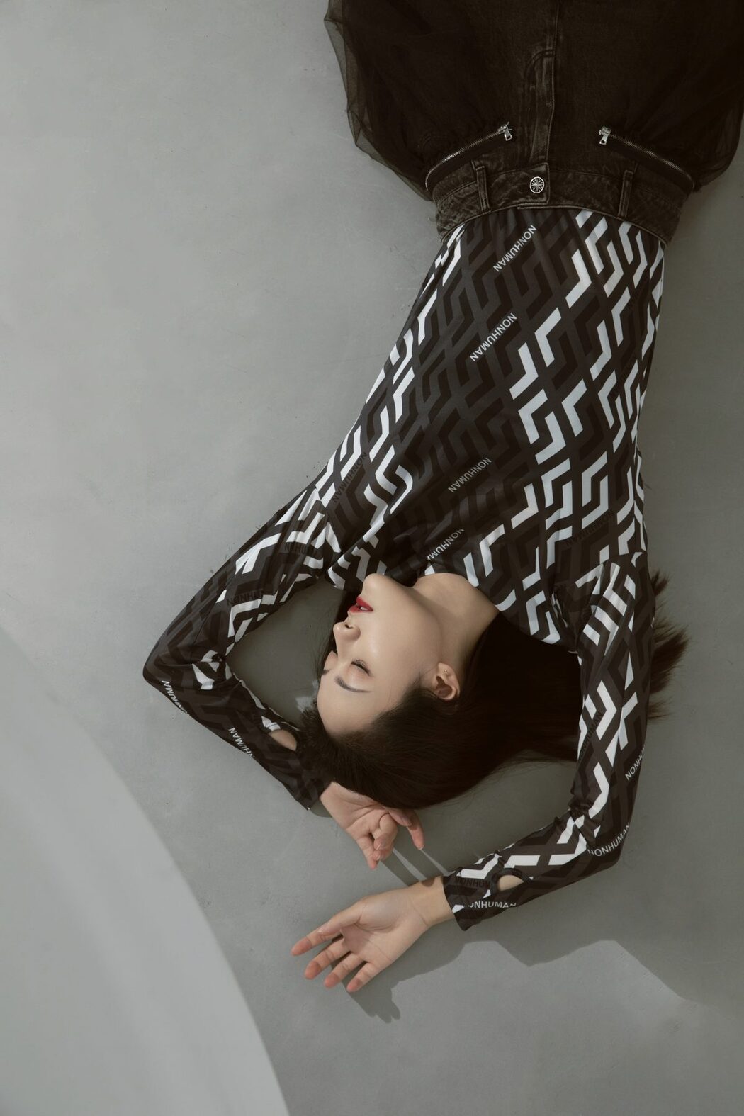 YiTuYu艺图语 Vol.5517 Zhou Xu Xu