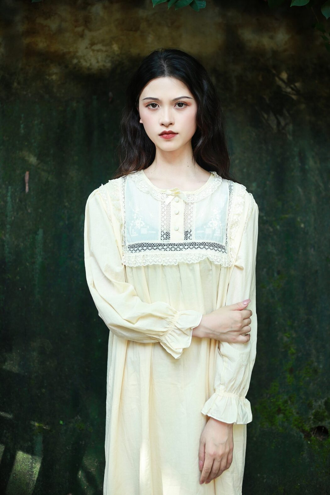 YiTuYu艺图语 Vol.5537 Nie Er