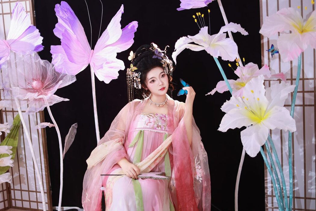 YiTuYu艺图语 Vol.5575 KaiLin Jiang