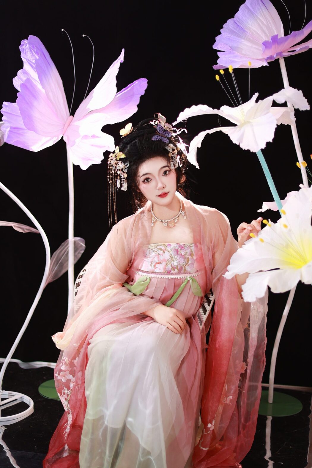 YiTuYu艺图语 Vol.5575 KaiLin Jiang