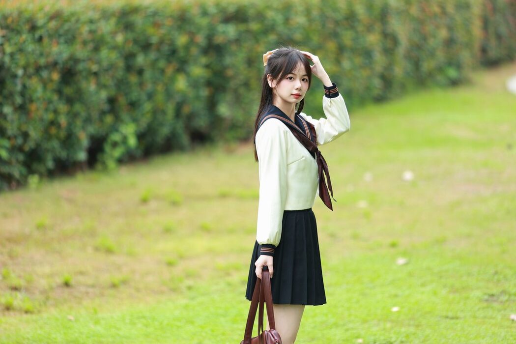 YiTuYu艺图语 Vol.5613 Mu Yan Se Cc