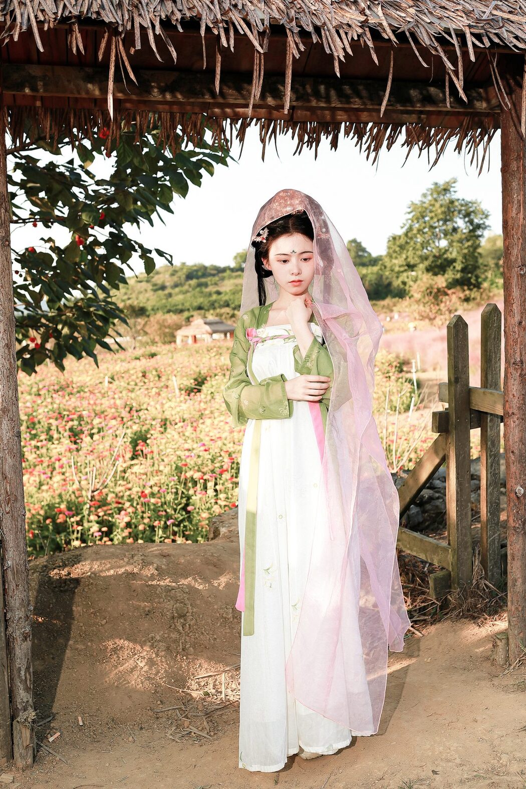 YiTuYu艺图语 Vol.5511 Xiao Xiao Lan
