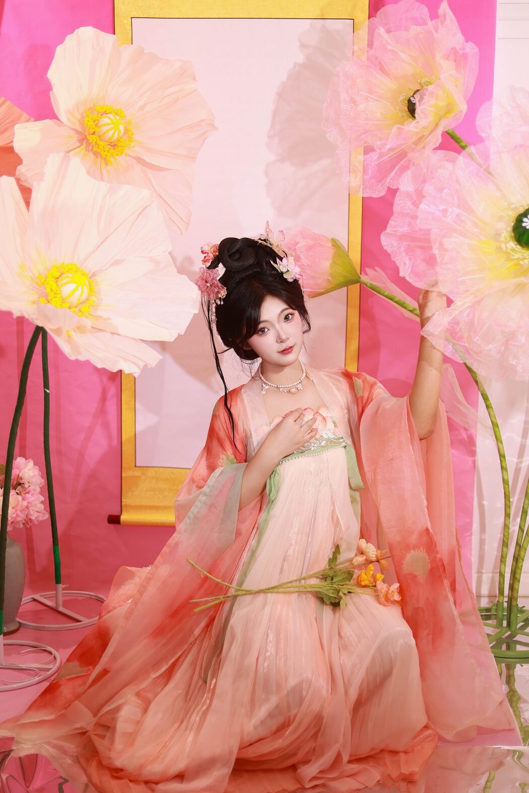 YiTuYu艺图语 Vol.5547 KaiLin Jiang