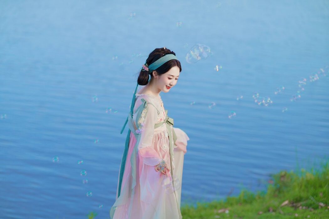 YiTuYu艺图语 Vol.5638 Shu Pian Yoyi