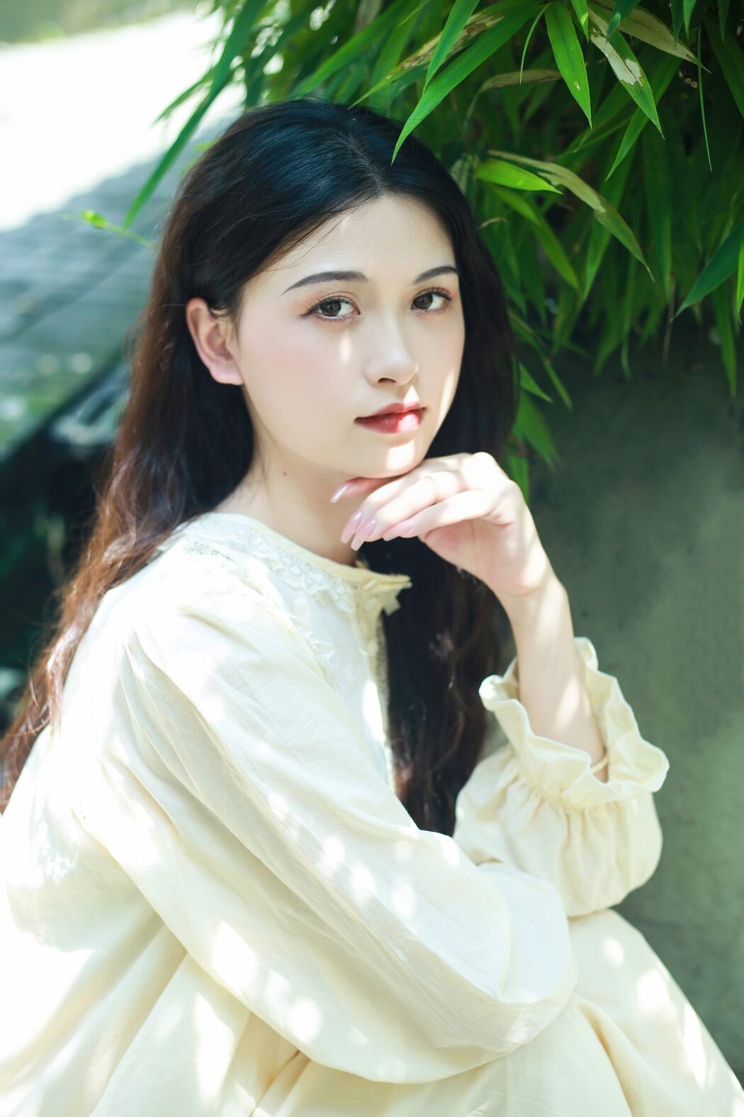 YiTuYu艺图语 Vol.5537 Nie Er