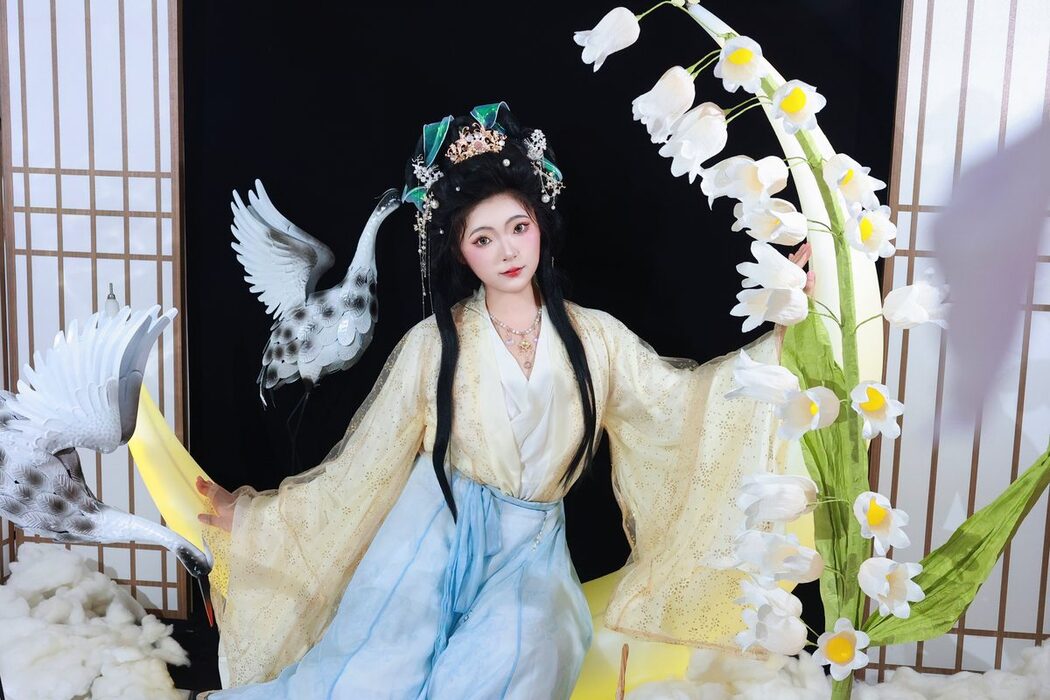 YiTuYu艺图语 Vol.5518 KaiLin Jiang