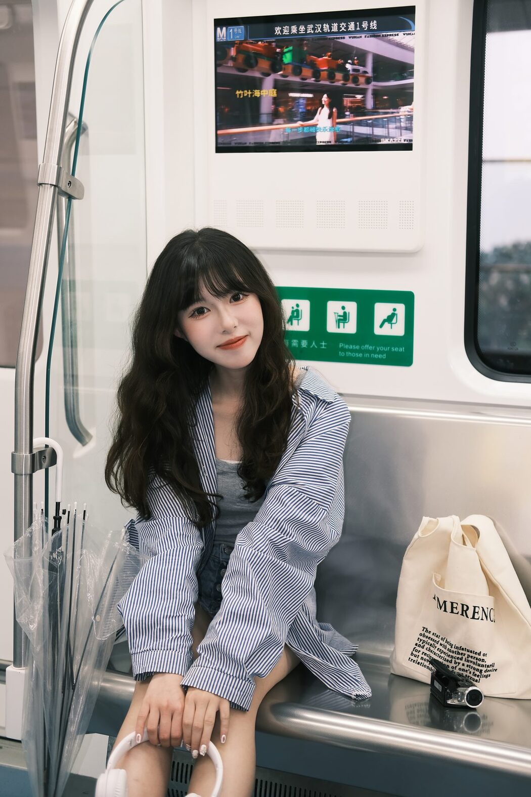 YiTuYu艺图语 Vol.5530 Lin Lin