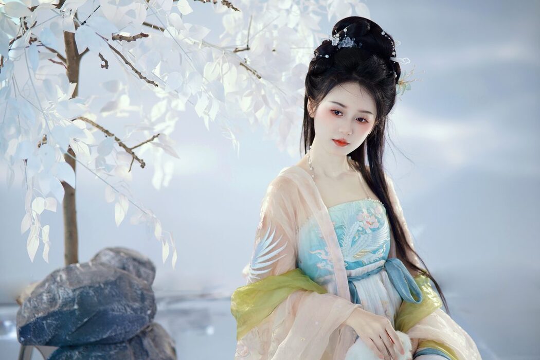 YiTuYu艺图语 Vol.5659 Shu Pian Yoyi