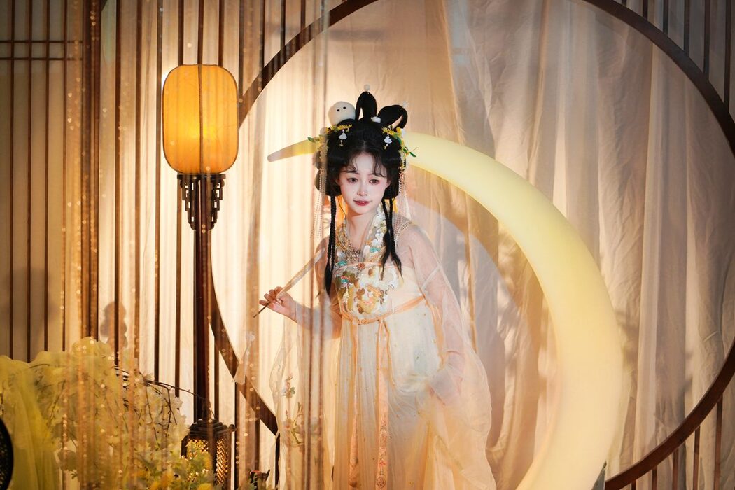 YiTuYu艺图语 Vol.5580 Qiao Qiao Ya