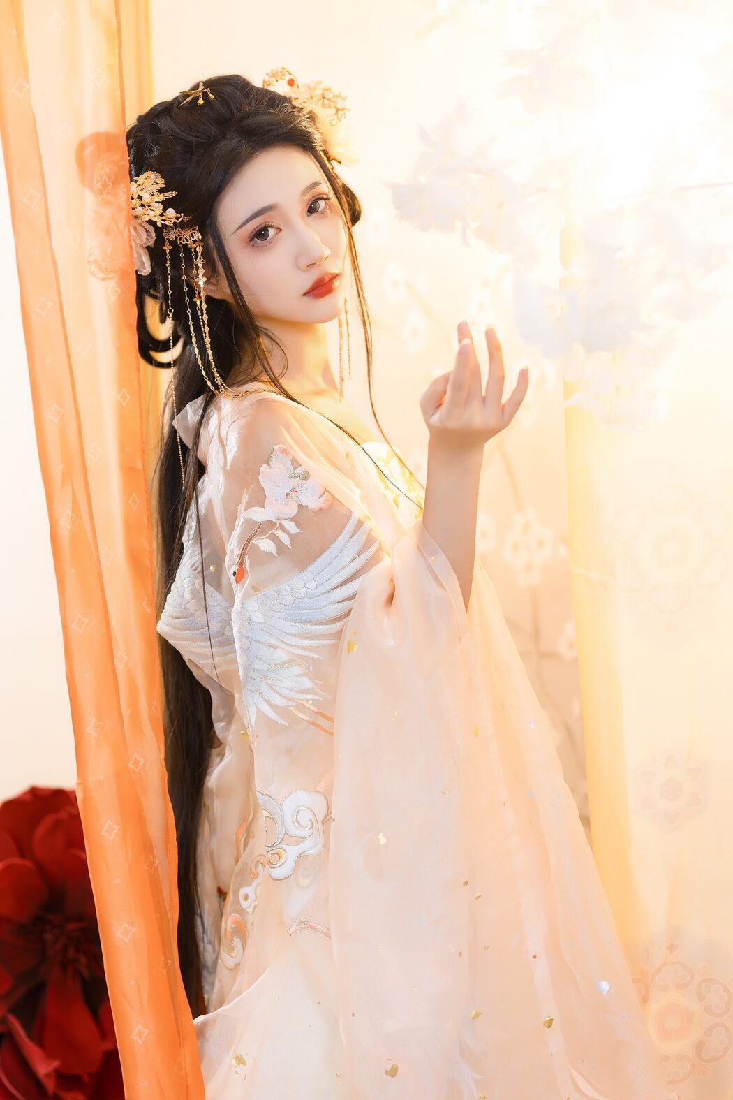 YiTuYu艺图语 Vol.5614 Qi Luo Sheng De Xiao Su Su