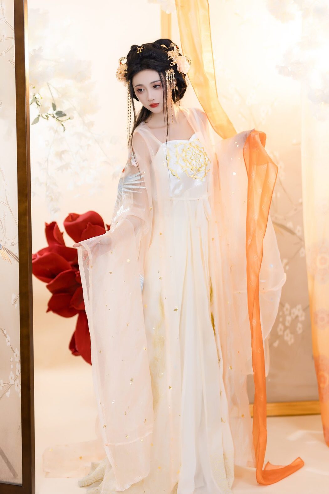 YiTuYu艺图语 Vol.5614 Qi Luo Sheng De Xiao Su Su