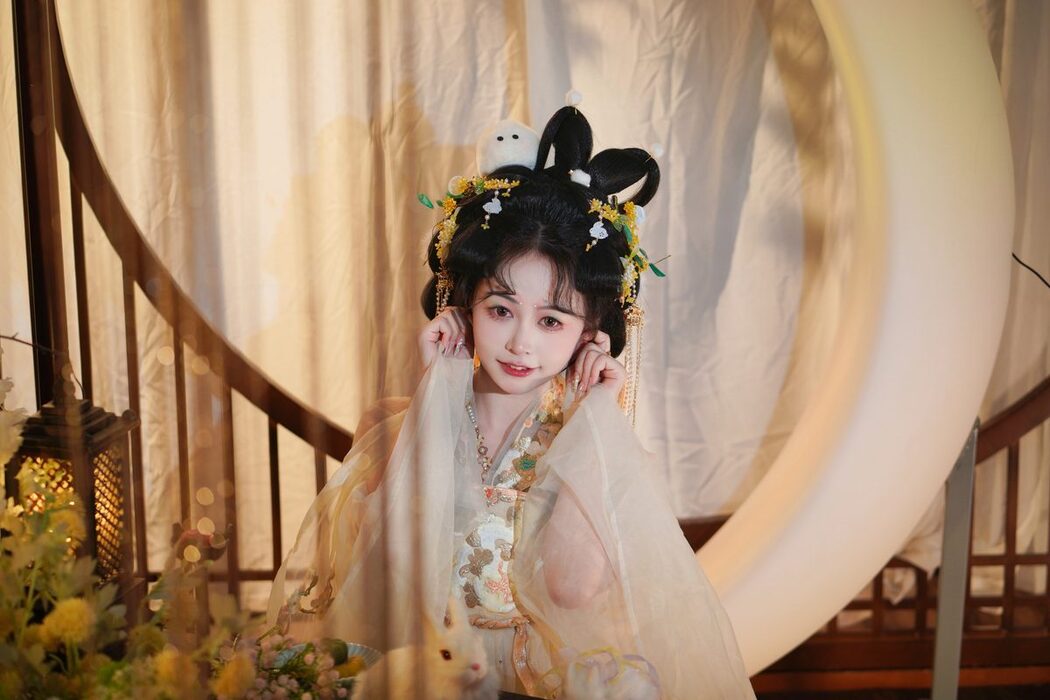 YiTuYu艺图语 Vol.5580 Qiao Qiao Ya