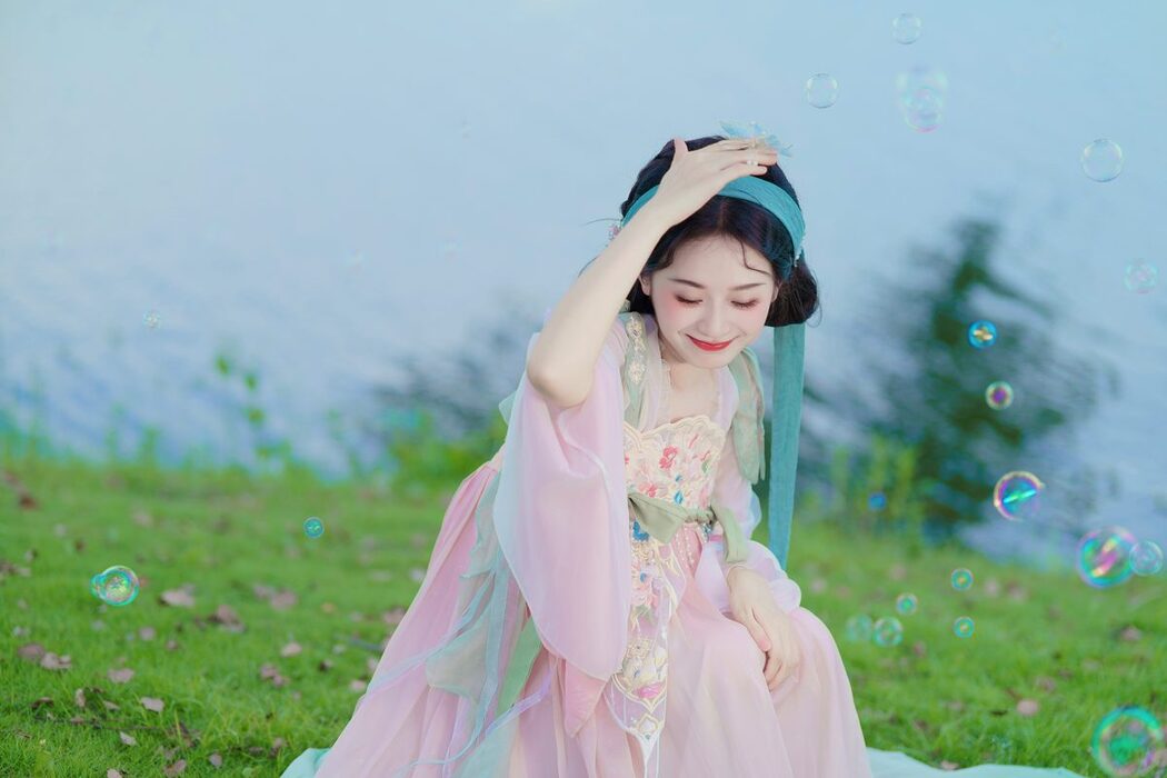 YiTuYu艺图语 Vol.5638 Shu Pian Yoyi