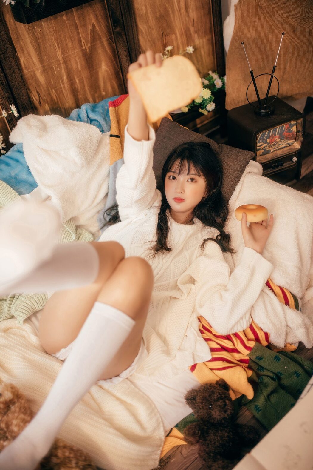 YiTuYu艺图语 Vol.5553 Xin Xin You Kun Lu