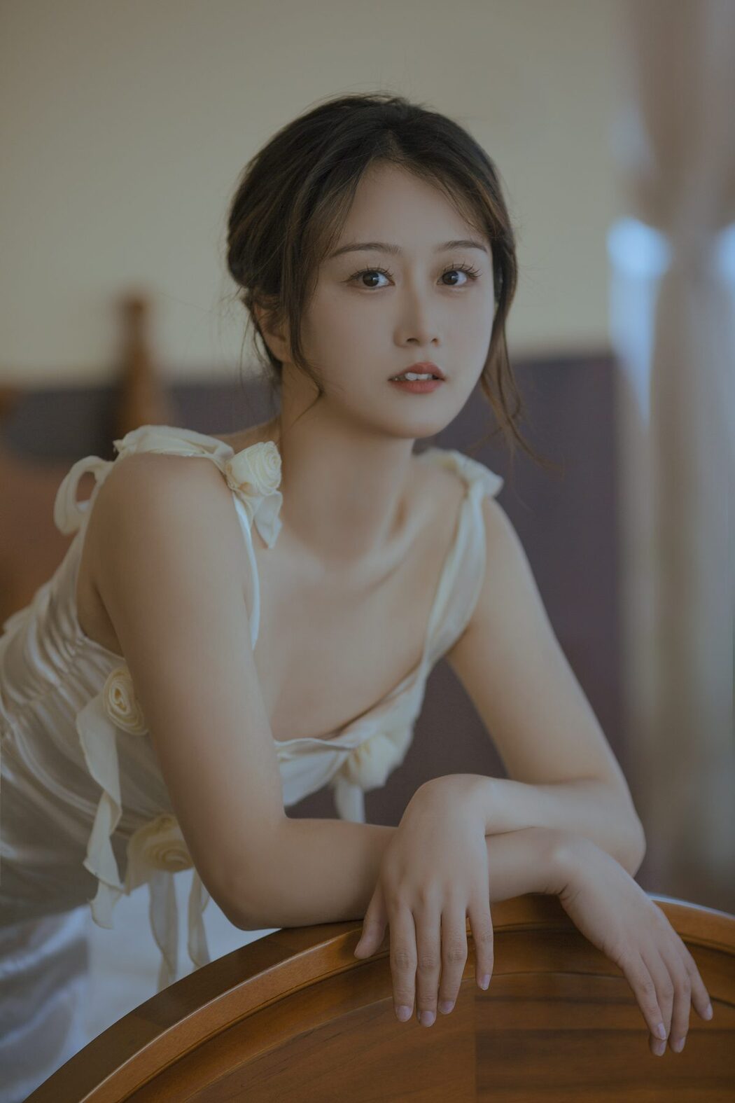 YiTuYu艺图语 Vol.5619 Yang Yang De Yi