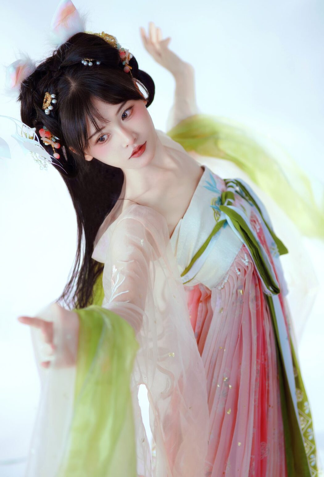 YiTuYu艺图语 Vol.5626 Xiao Yu
