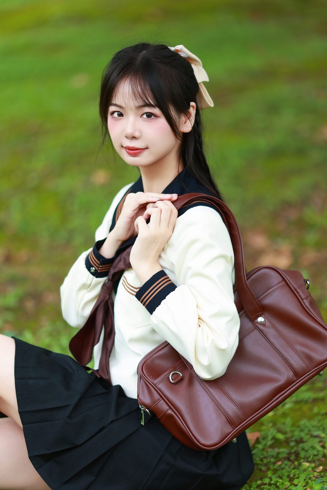 YiTuYu艺图语 Vol.5613 Mu Yan Se Cc
