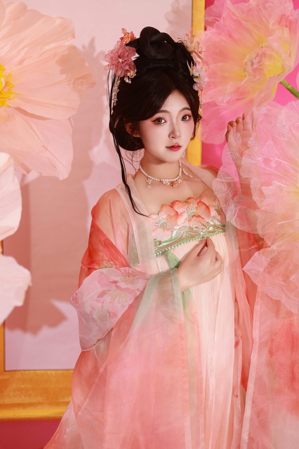 YiTuYu艺图语 Vol.5547 KaiLin Jiang