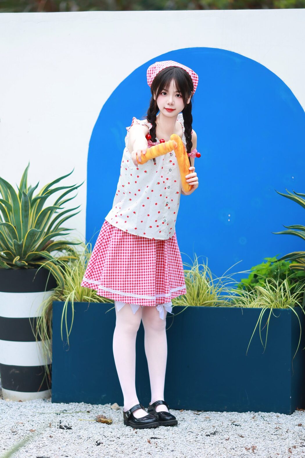 YiTuYu艺图语 Vol.5568 Mu Yan Se Cc