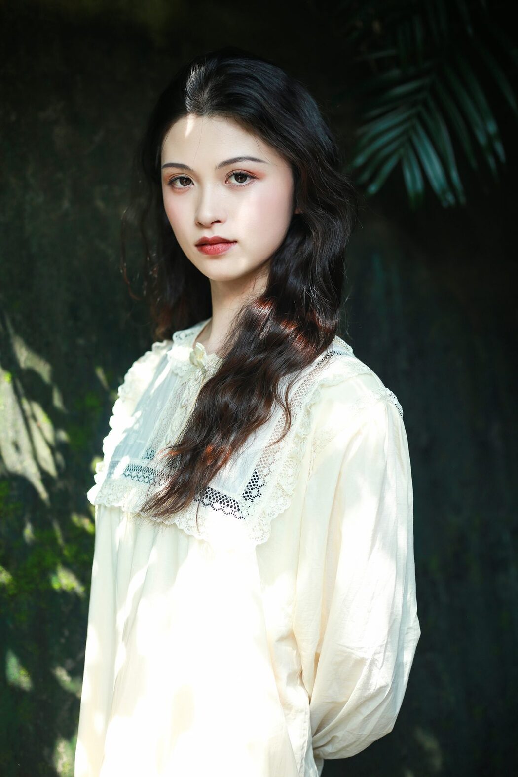 YiTuYu艺图语 Vol.5537 Nie Er