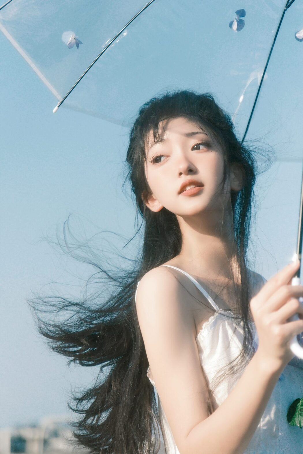 YiTuYu艺图语 Vol.5512 Er Liang Feng Yue