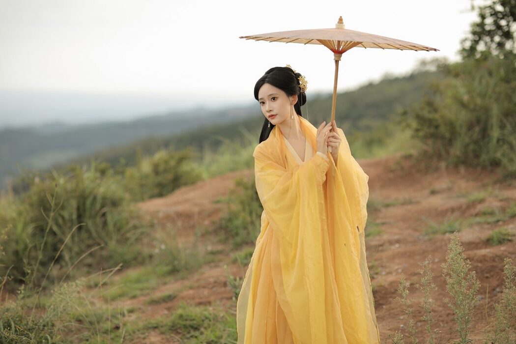 YiTuYu艺图语 Vol.5541 Jia Yue Yue Yue