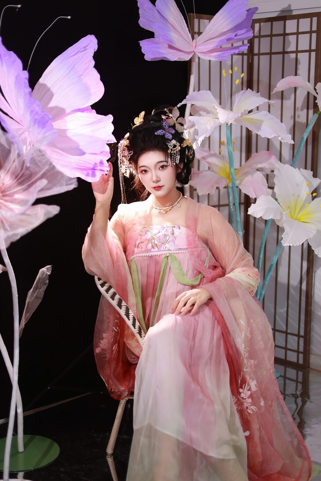 YiTuYu艺图语 Vol.5575 KaiLin Jiang
