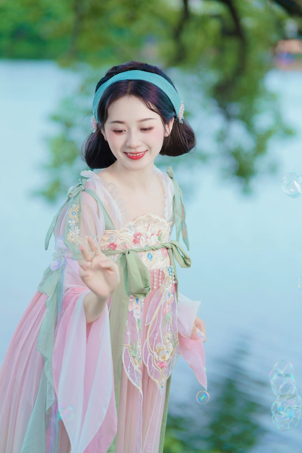 YiTuYu艺图语 Vol.5638 Shu Pian Yoyi