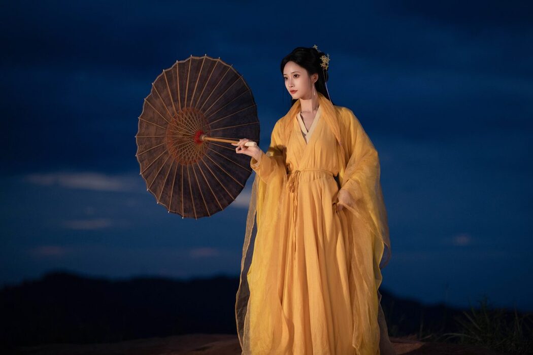 YiTuYu艺图语 Vol.5541 Jia Yue Yue Yue