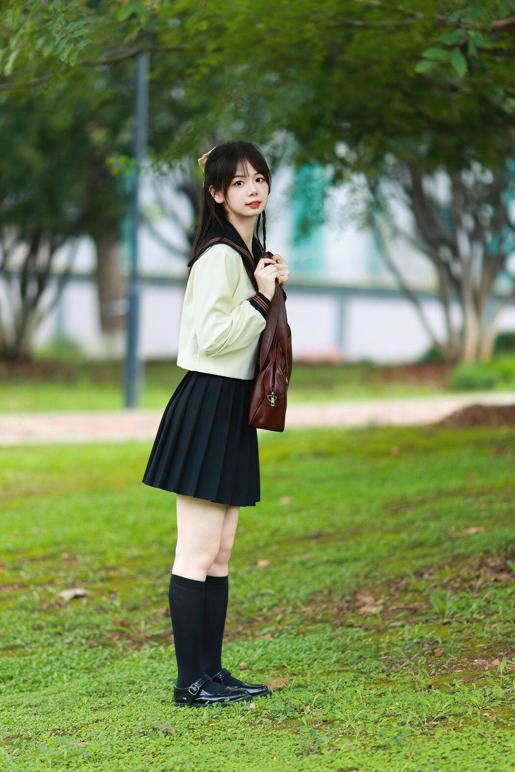 YiTuYu艺图语 Vol.5613 Mu Yan Se Cc
