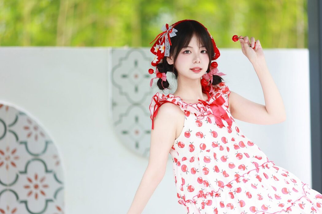 YiTuYu艺图语 Vol.5642 Mu Yan Se Cc