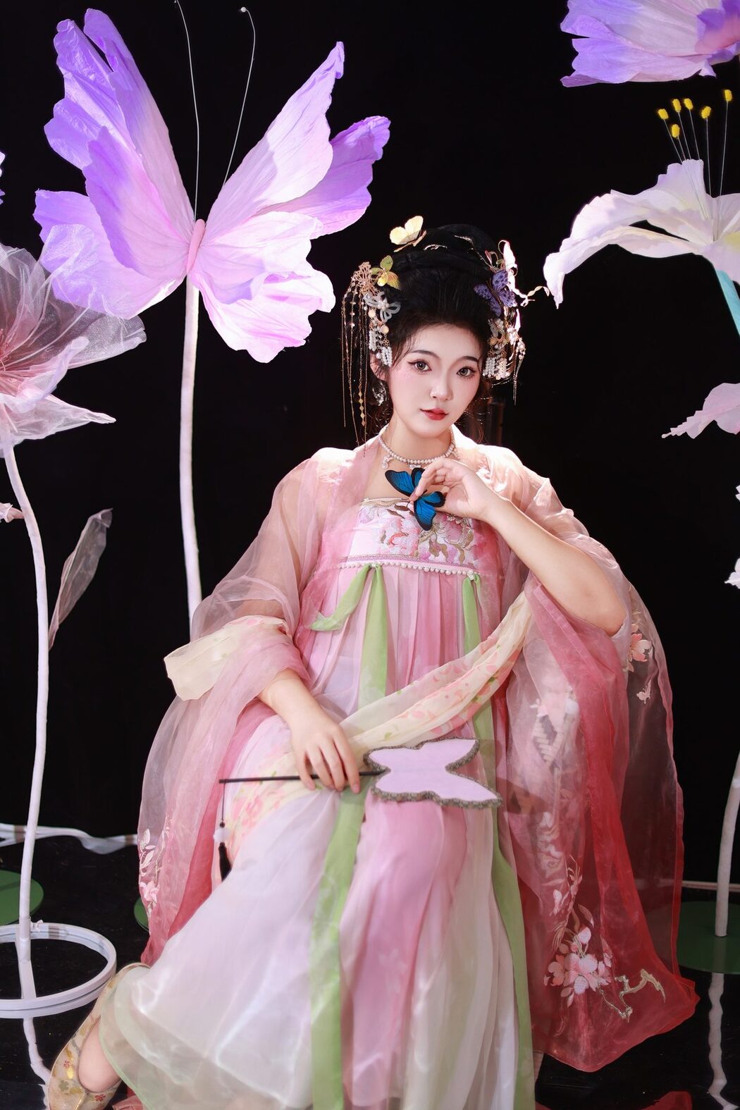 YiTuYu艺图语 Vol.5575 KaiLin Jiang