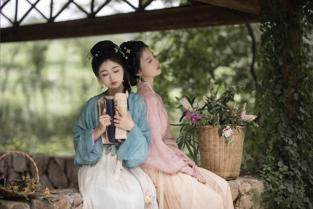 YiTuYu艺图语 Vol.5566 Ting Er