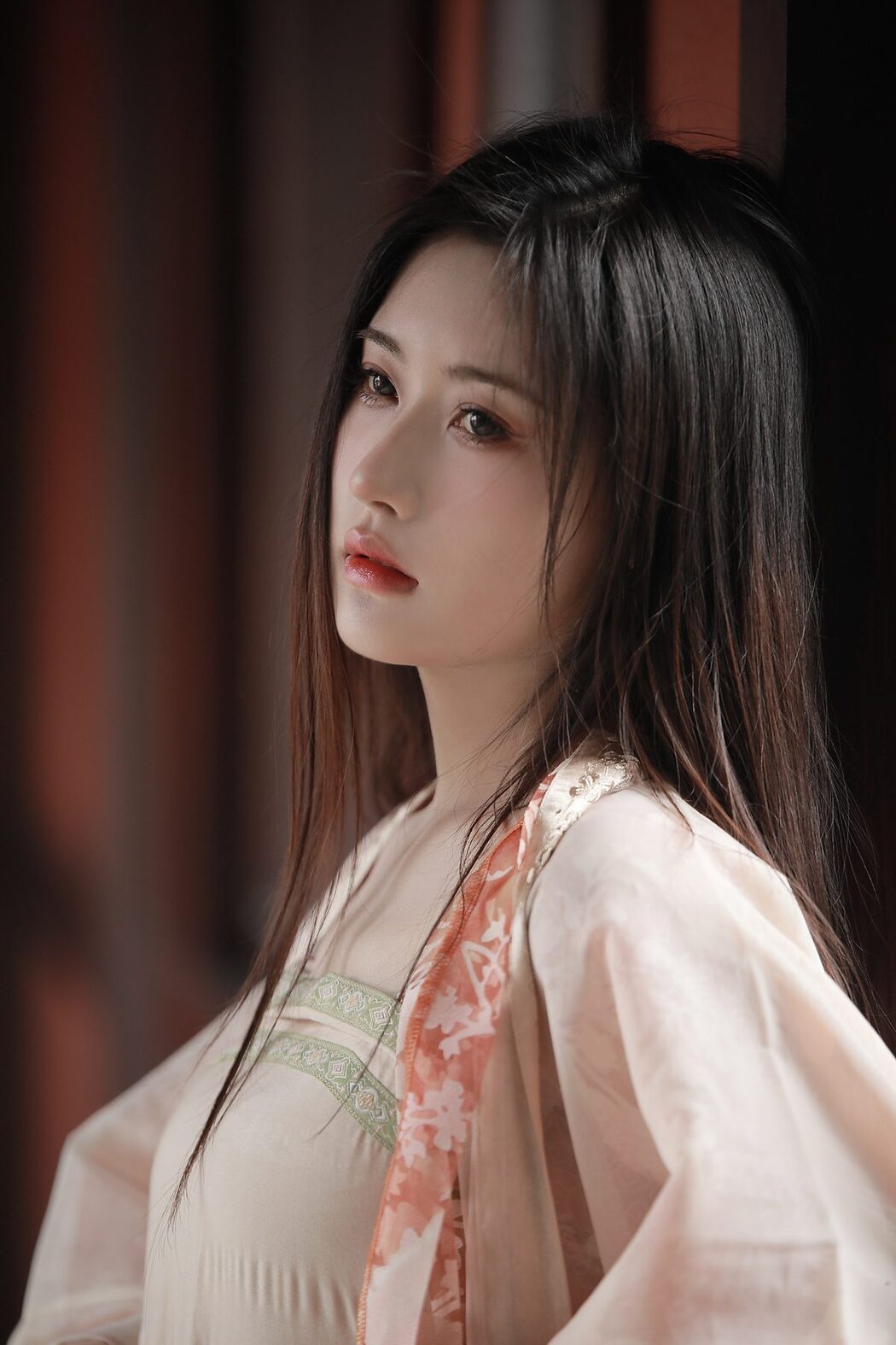 YiTuYu艺图语 Vol.5641 Keikei Bai Cha Qing Huan