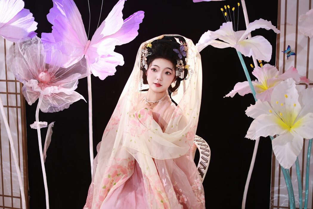 YiTuYu艺图语 Vol.5575 KaiLin Jiang