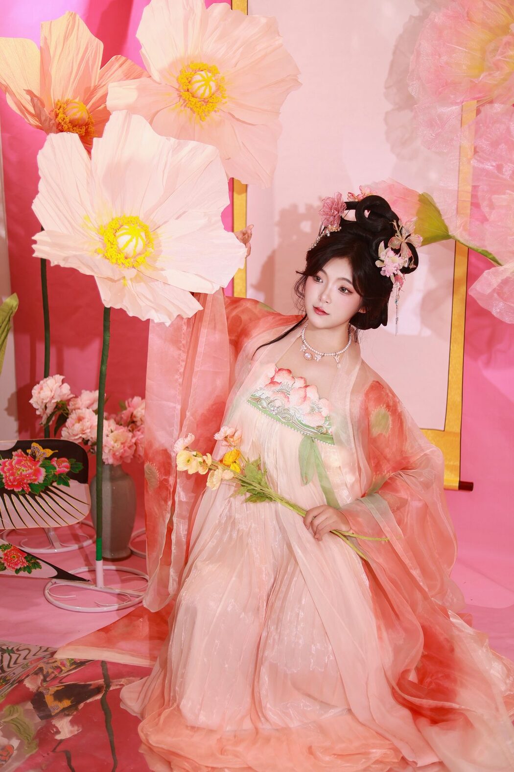 YiTuYu艺图语 Vol.5547 KaiLin Jiang