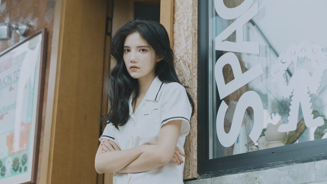 YiTuYu艺图语 Vol.5554 Yan Shi Yi