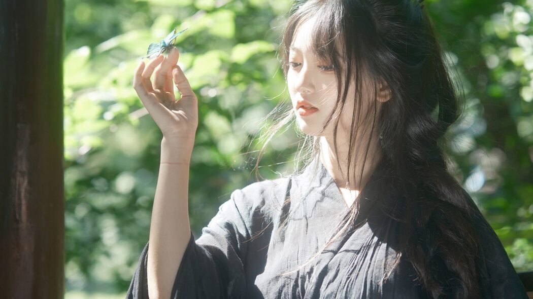 YiTuYu艺图语 Vol.5567 Er Liang Feng Yue