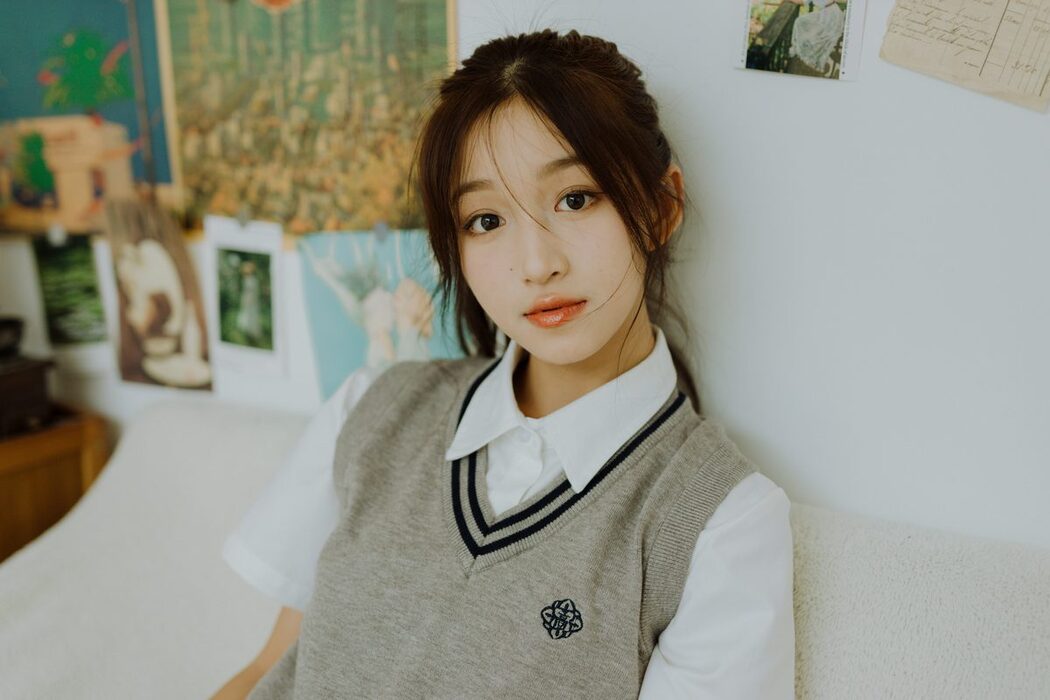YiTuYu艺图语 Vol.5632 Yu Er