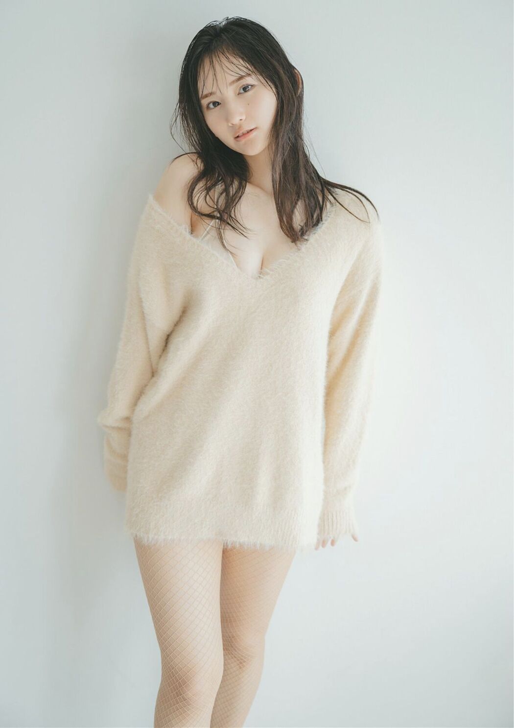 JP Soyon そよん – 黄金のフェチズム (45P)