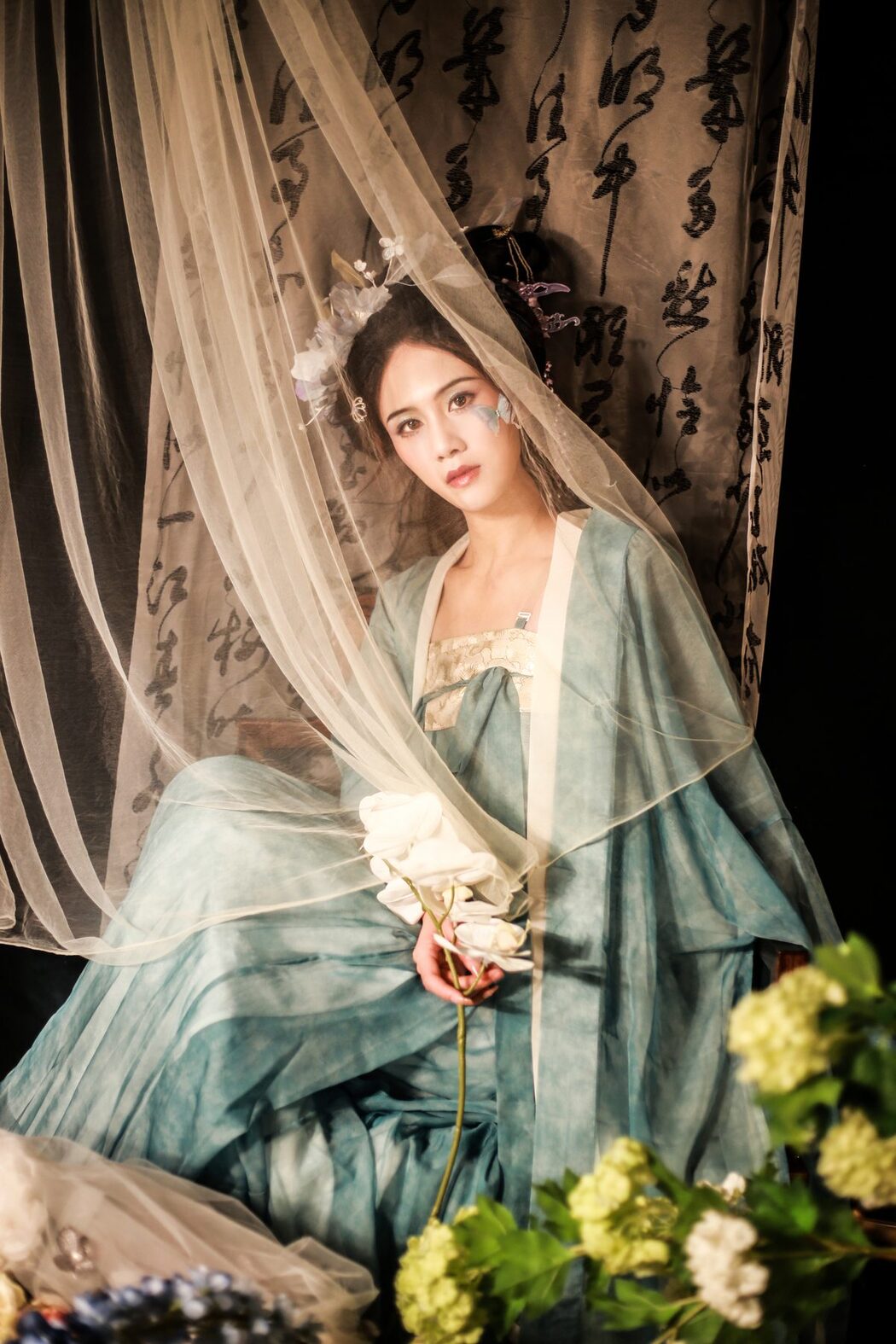 YiTuYu艺图语 Vol.5493 Lan She Yu