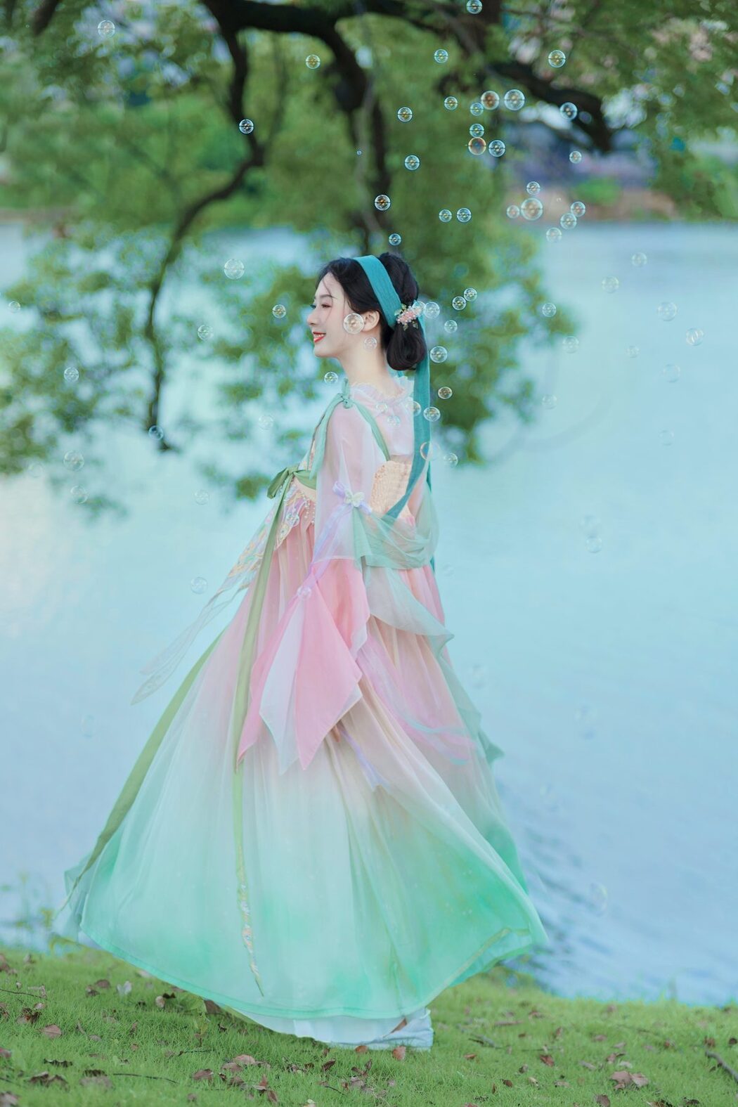 YiTuYu艺图语 Vol.5638 Shu Pian Yoyi