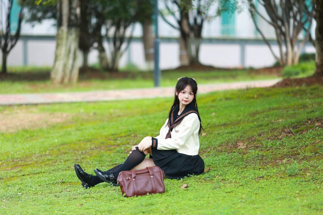YiTuYu艺图语 Vol.5613 Mu Yan Se Cc