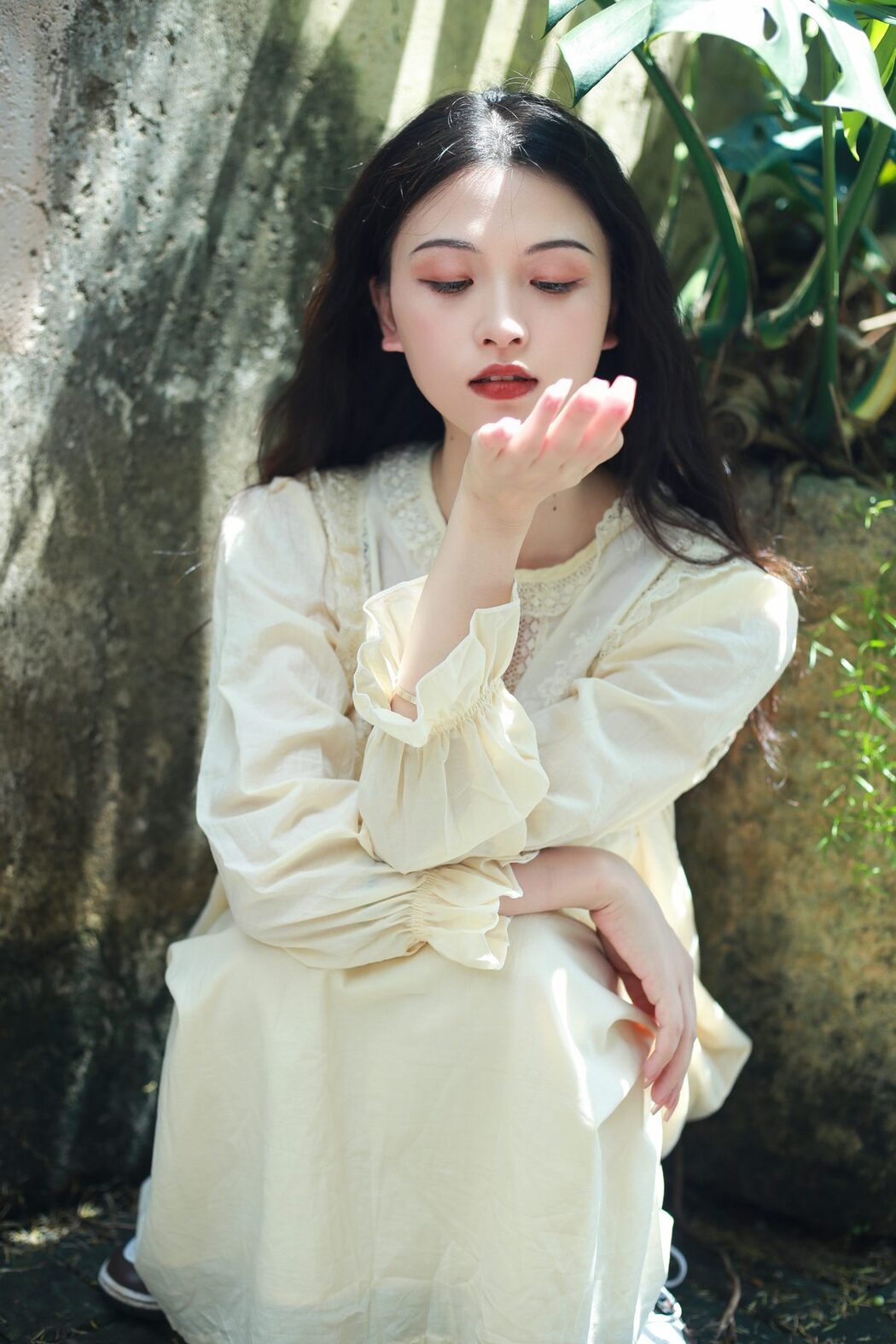 YiTuYu艺图语 Vol.5537 Nie Er