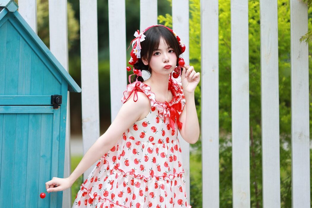 YiTuYu艺图语 Vol.5642 Mu Yan Se Cc