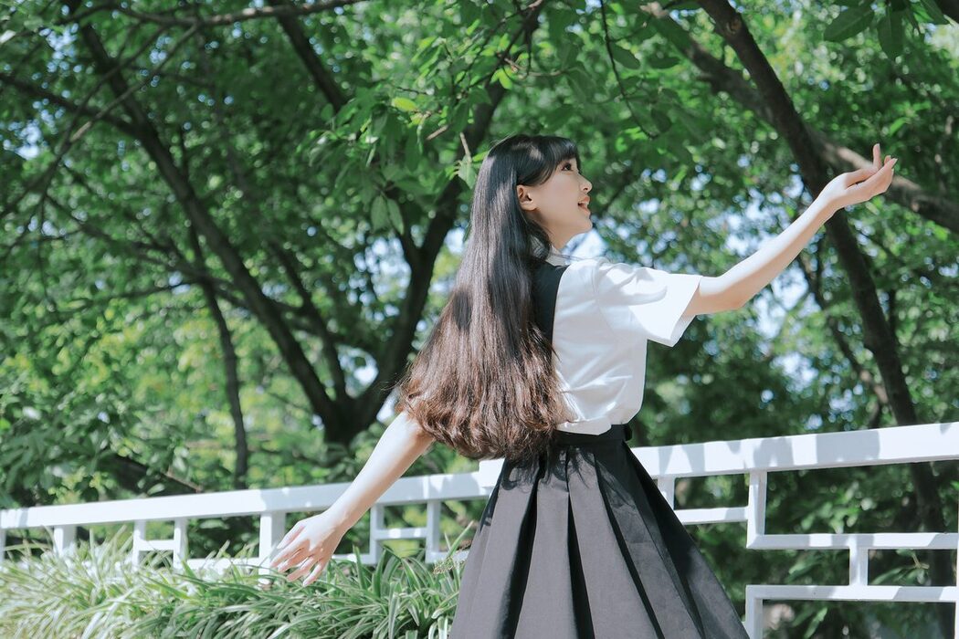 YiTuYu艺图语 Vol.5520 Er Liang Feng Yue