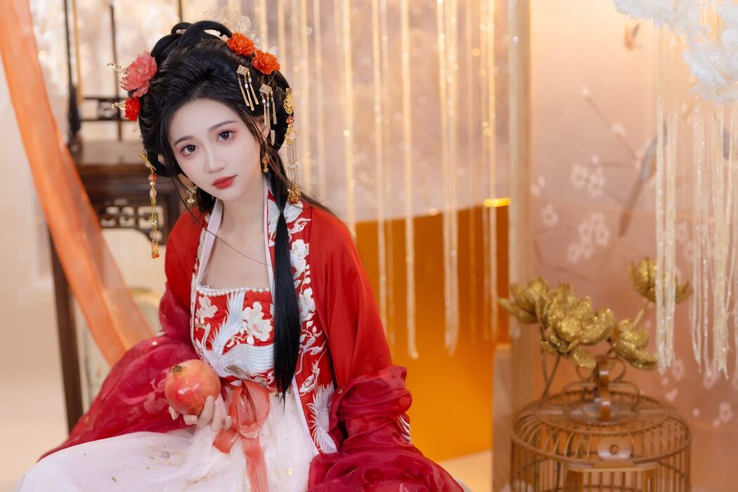 YiTuYu艺图语 Vol.5657 Qi Luo Sheng De Xiao Su Su